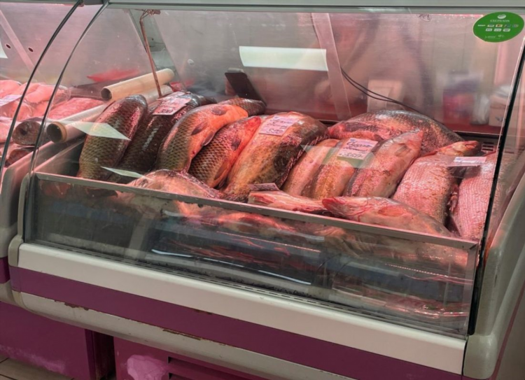 Доска объявлений о продаже мяса